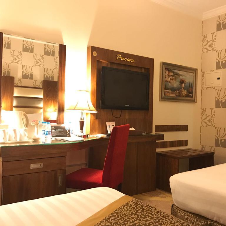 Province Al Sham Hotel Медина Екстериор снимка